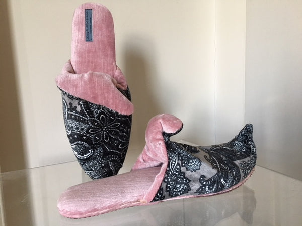 Black/Grey and Pink paisley velvet Babouche pointy slippers