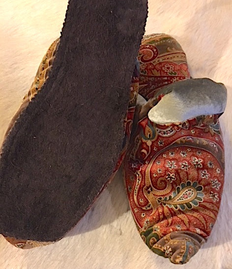 Mens/Womens Velvet Paisley Pattern slippers